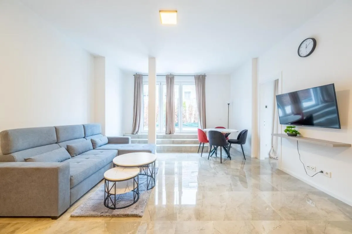 Image 4 of Fast Stay Luxury