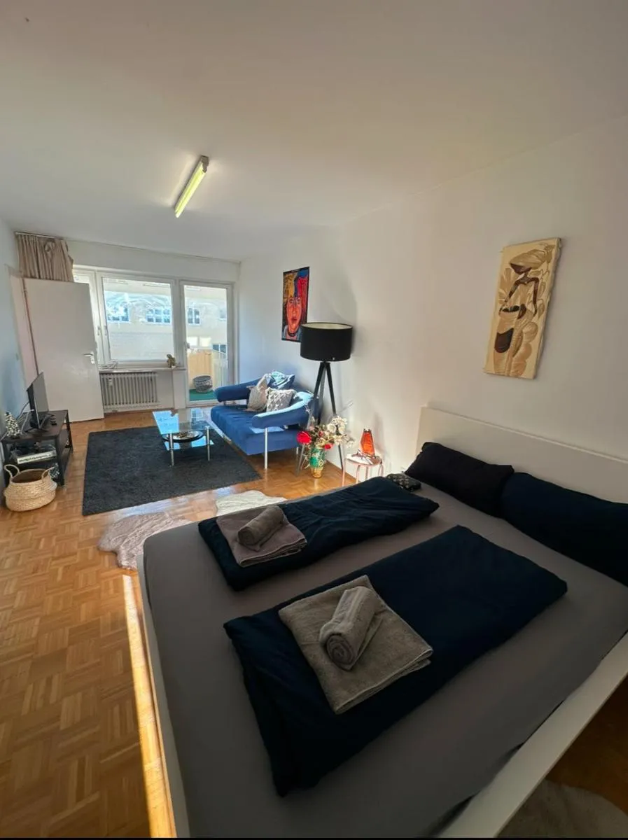 Image 6 of Feel home flat