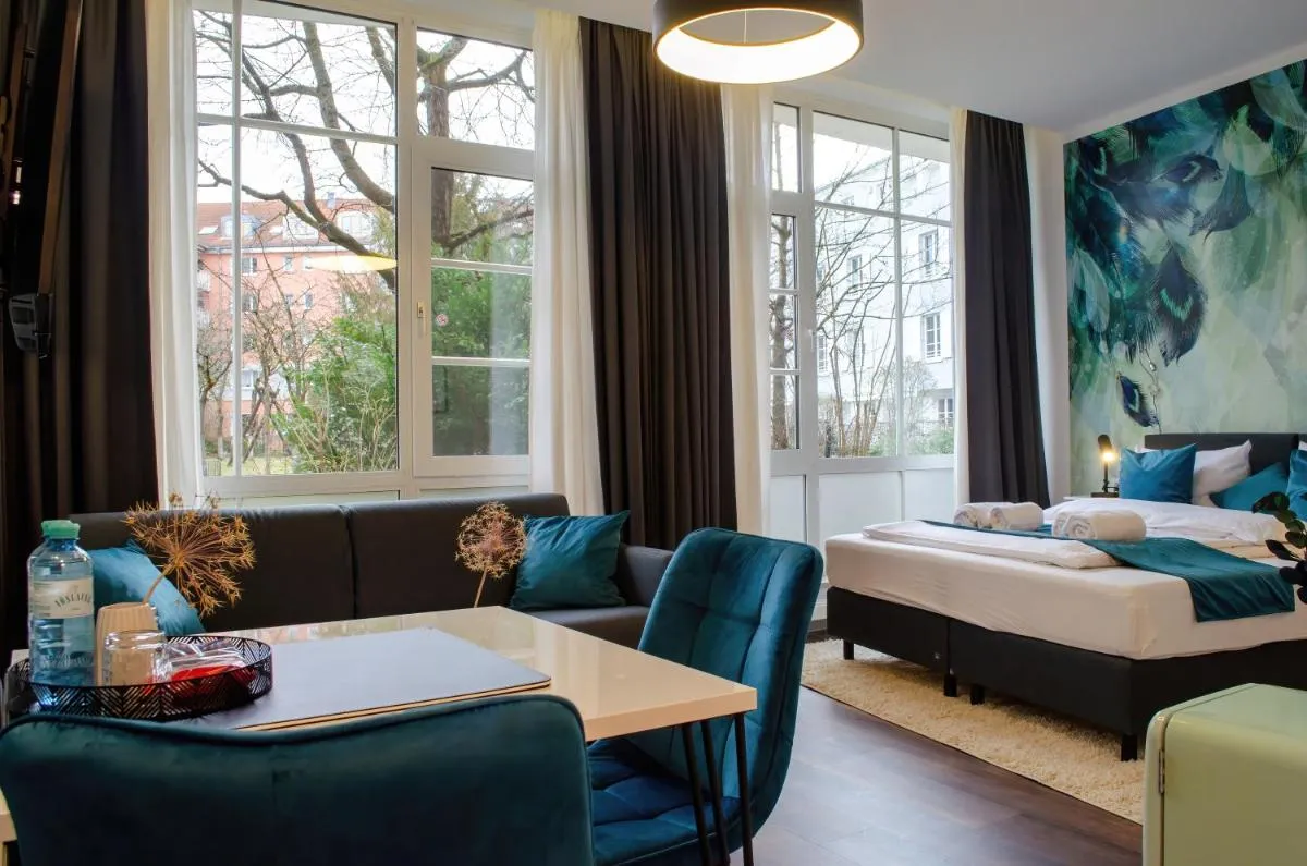 Image 1 of HOMELY STAY Studio 9 – Stylish & Convenient Self-Check-In Studio in Munich