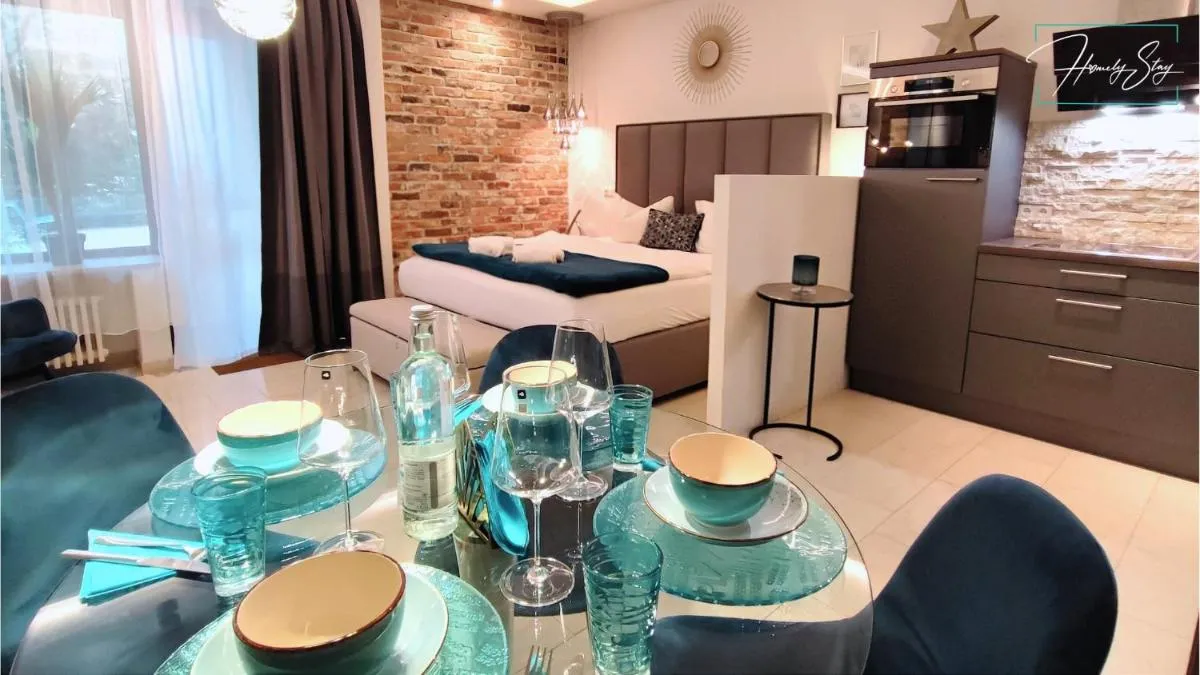 Image 3 of HOMELY STAY Studio P1 – Elegant Self-Check-in Studio-Apartment in Munich with Kitchen and Washing Machine