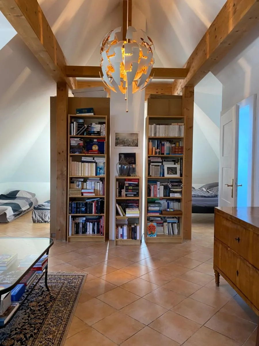 Image 2 of Helle und ruhige Dachgeschosswohnung