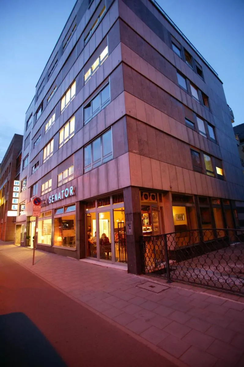 Image 5 of Hotel Senator München