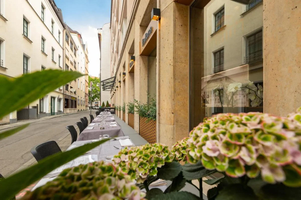 Image 5 of Hotel an der Oper