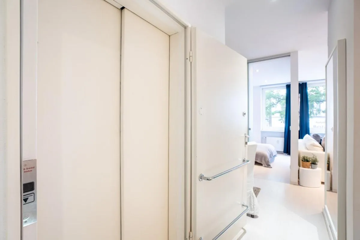 Image 2 of Komplette 2 Zimmer Wohnung Zentral neben Oktoberfest