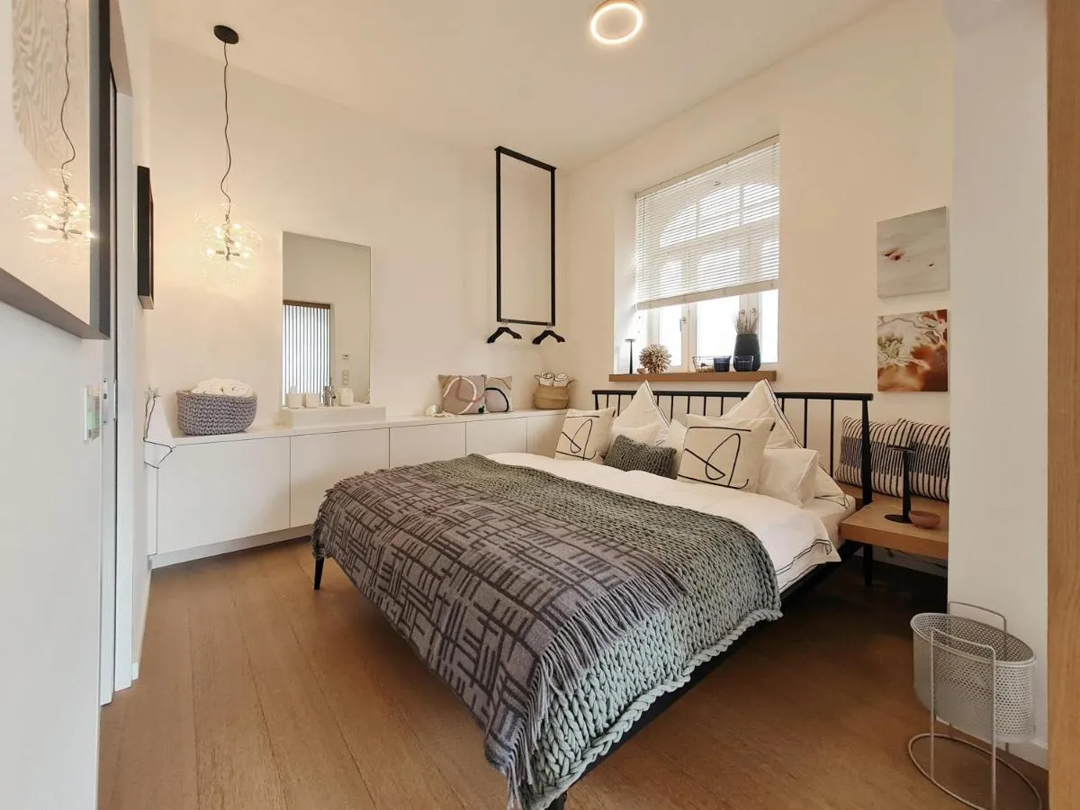 Image 1 of Luxury Omuntu-Design-Apartment Deluxe