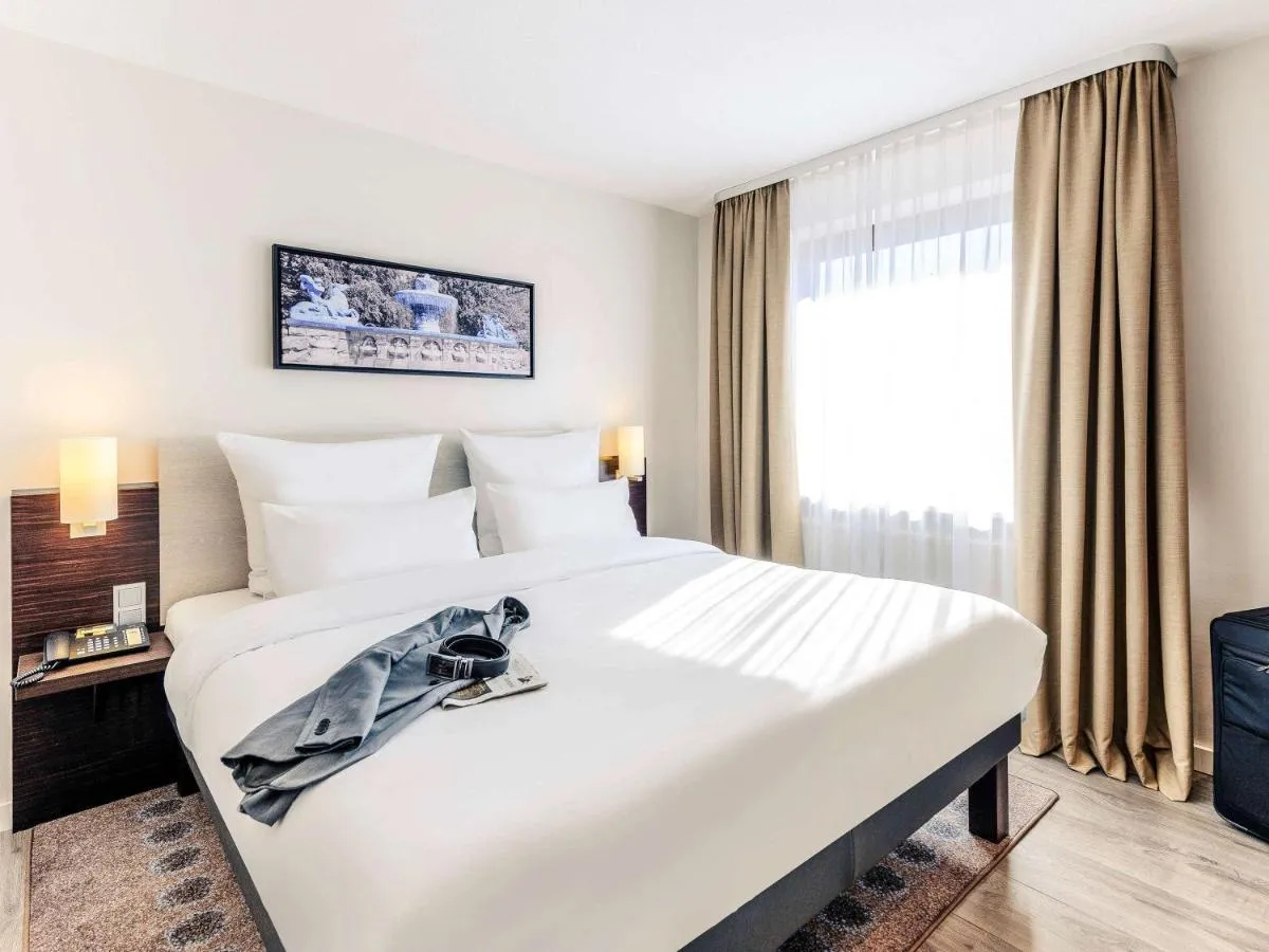 Image 1 of Mercure Hotel München Süd Messe