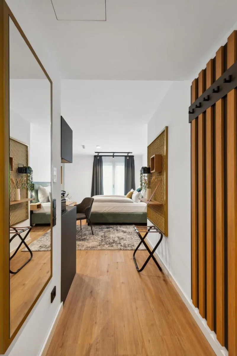 Image 4 of Nena Apartments München City