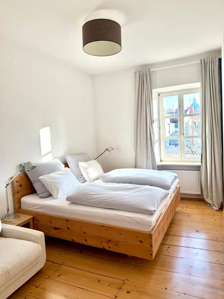 Image 6 of New furnished, exclusive large flat in City Center, 30min to Airport