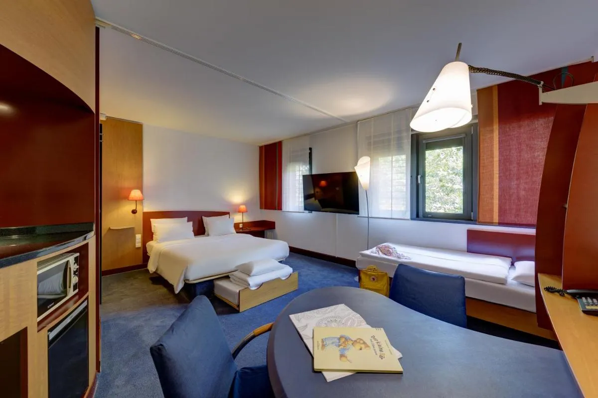 Image 1 of Novotel Suites München Parkstadt Schwabing