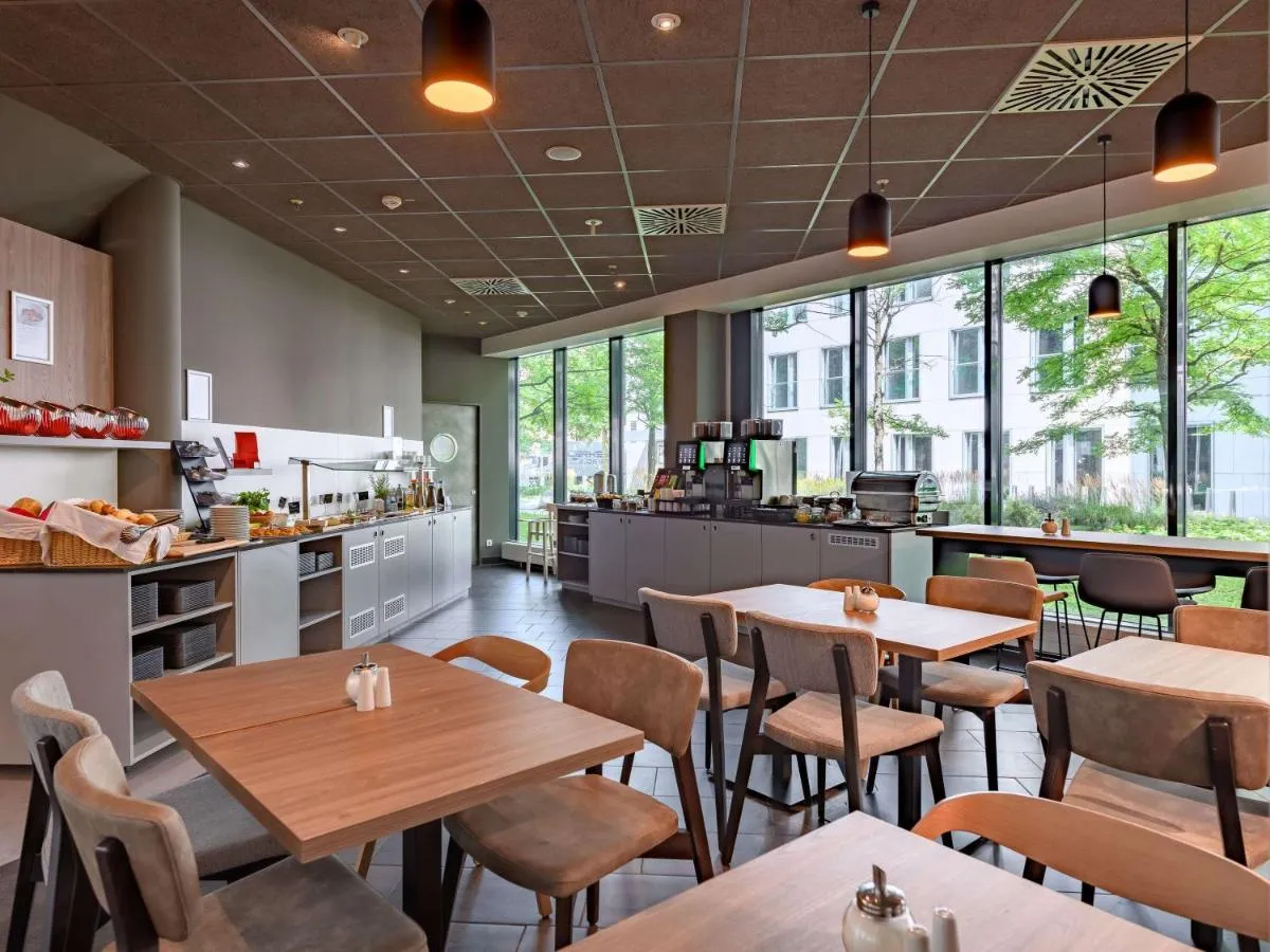 Image 3 of Novotel Suites München Parkstadt Schwabing
