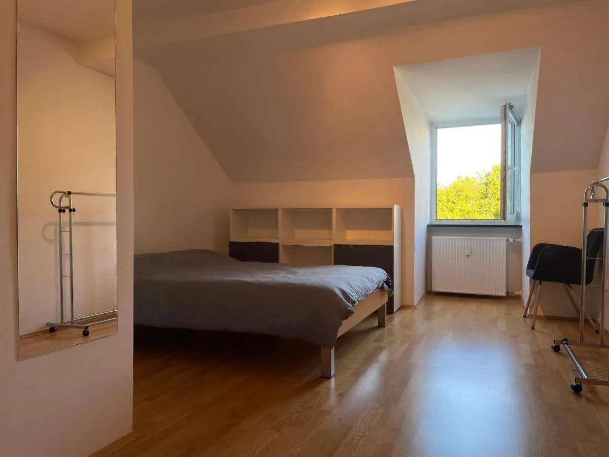 Image 1 of Penthouse – Englischer Garten view