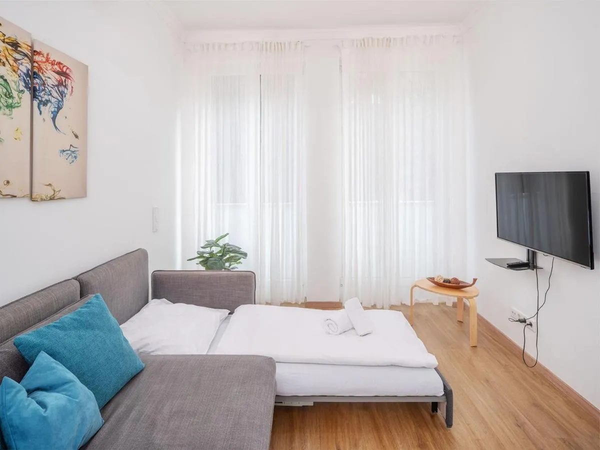 Image 5 of Stylisch eingerichtete Wohnung mitten in München!