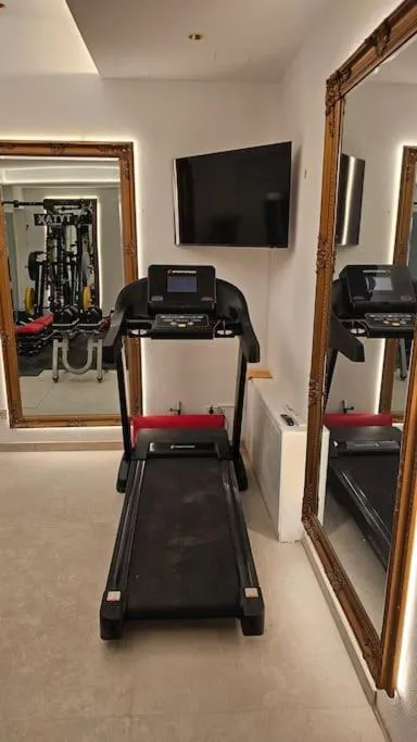 Image 4 of UG Neubau City Wohnung – Pool, Gym, Sauna, zweites Bad extra buchbar