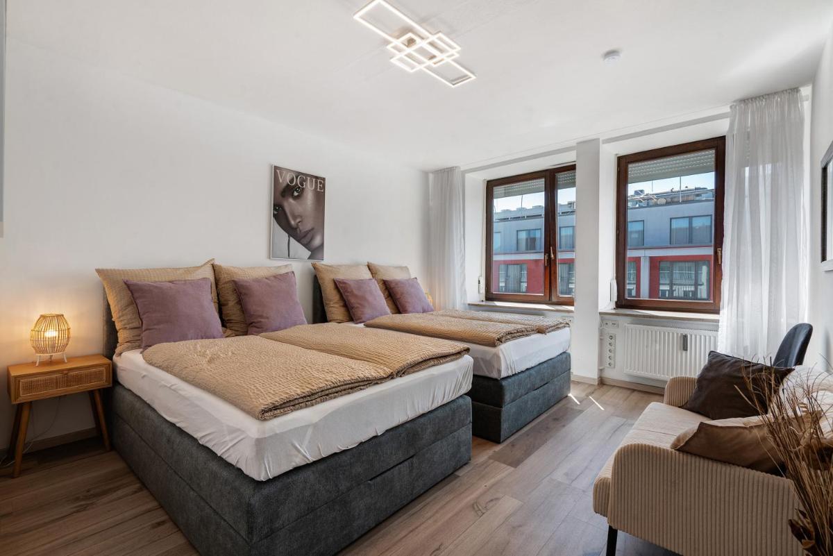 Image 1 of 3 Zimmer Whg Schwanthalerhöhe
