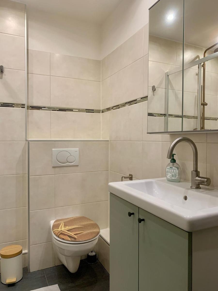 Image 3 of Apartment in central location with free parking space