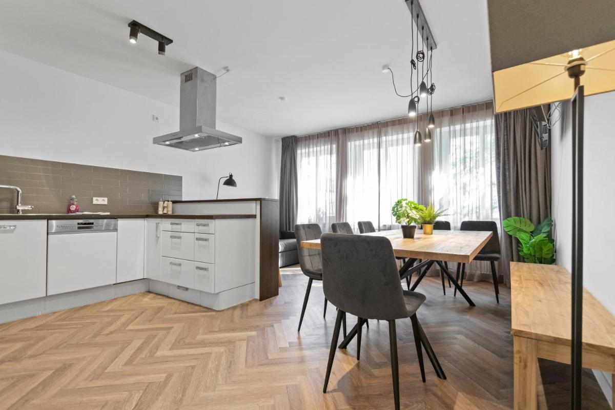 Image 3 of Flatista Homes – Central Station – 4 BR