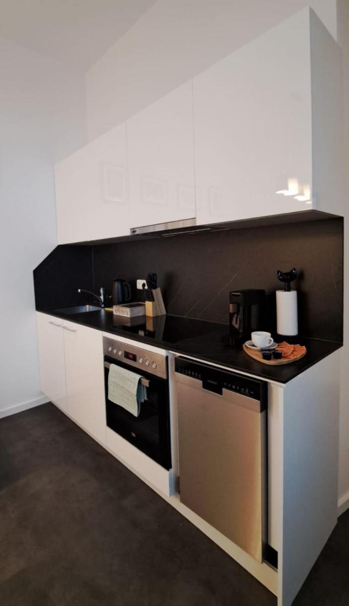 Image 3 of Jezza Apart Suite
