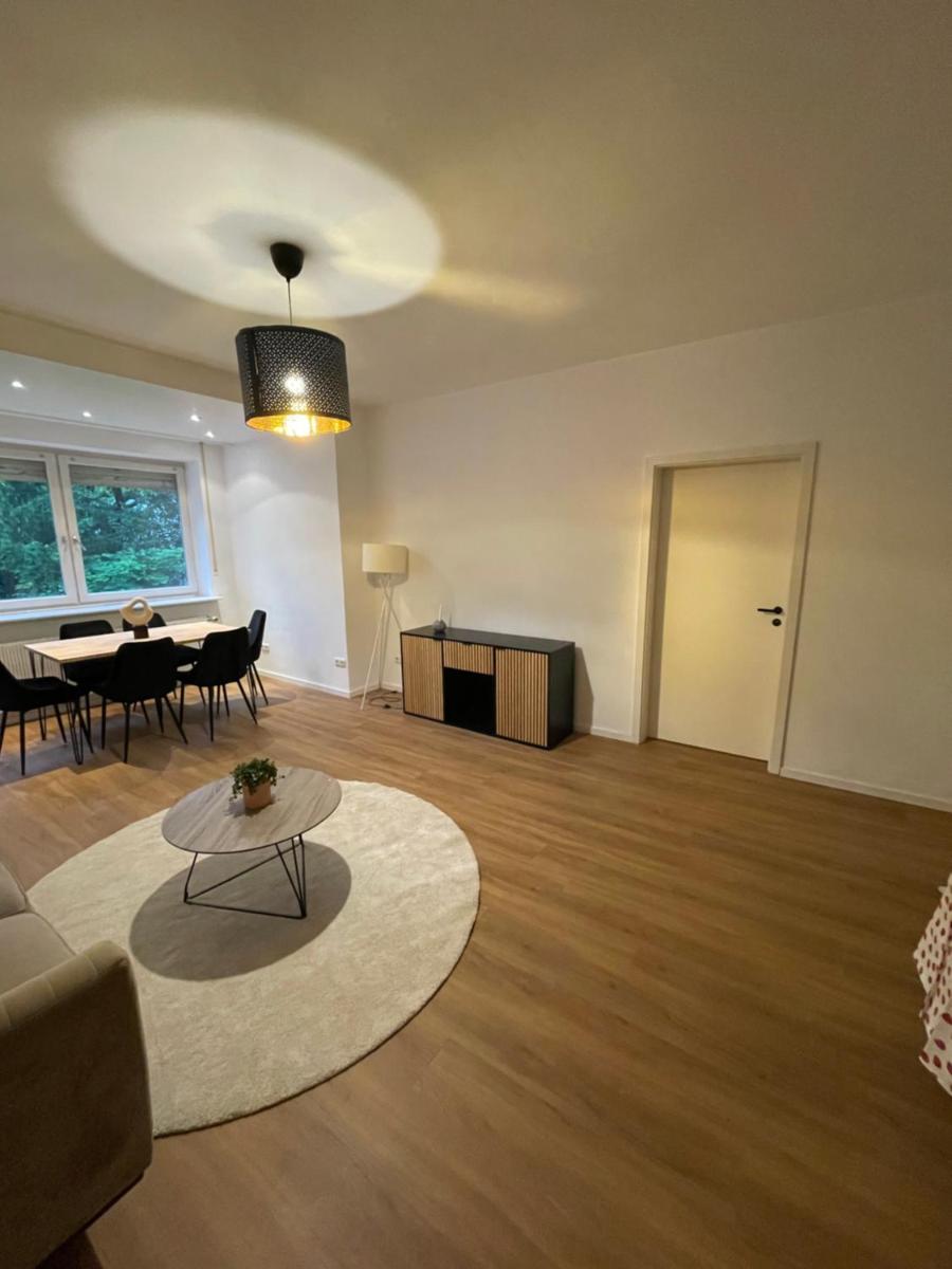 Image 3 of Quiet Family Apartment – 10 min to Center & Oktoberfest – Free Parking – near Nymphenburg Palace & Botanical garden