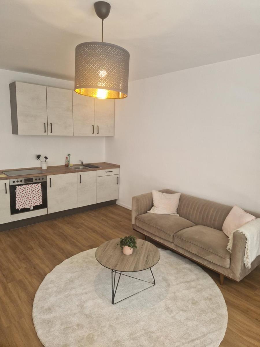 Image 1 of Quiet Family Apartment – 10 min to Center & Oktoberfest – Free Parking – near Nymphenburg Palace & Botanical garden