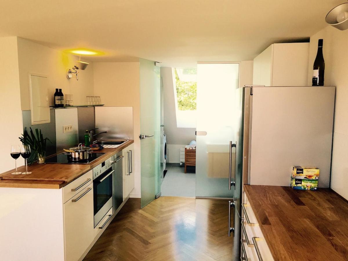 Image 2 of cosy munich rooftop apartment